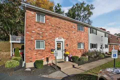 595 Seneca St #22, Lewiston, NY 14092