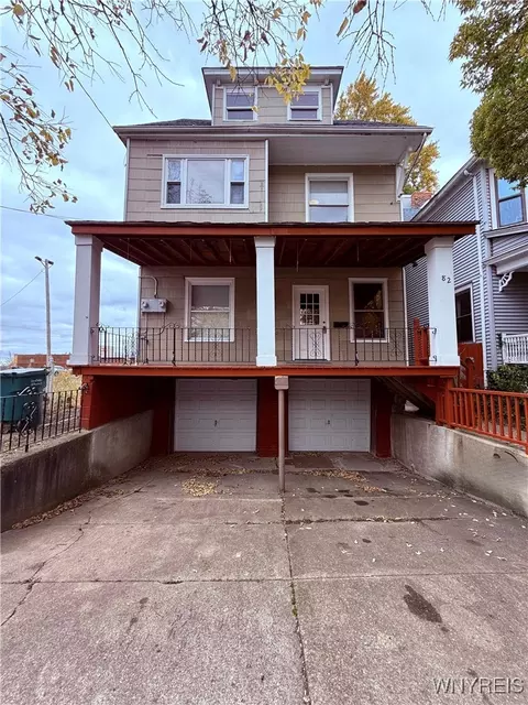 82 Albany St, Buffalo, NY 14213