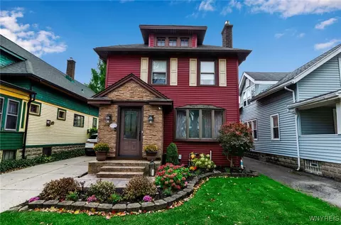 147 Mckinley Ave, Kenmore, NY 14217