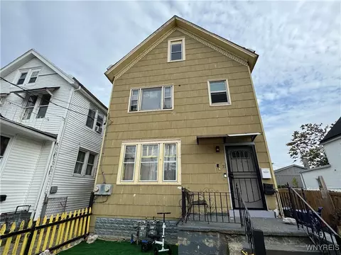 31 Spiess St, Buffalo, NY 14211
