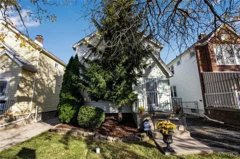 181 Shepard Ave, Kenmore, NY 14217