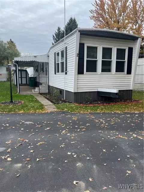 9160 Sheridan Dr #2, Clarence, NY 14031