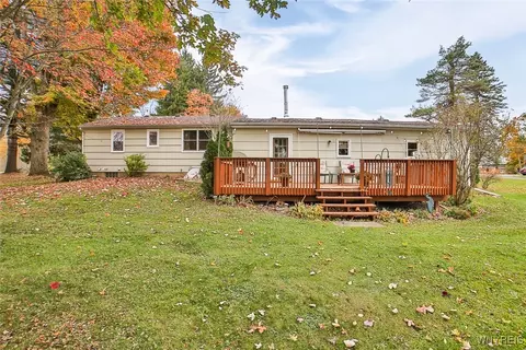 290 Maple Rd, Pembroke, NY 14036 photo 10