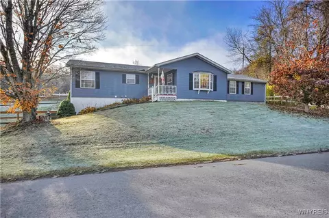 7513 Creek Rd, Fillmore, NY 14735