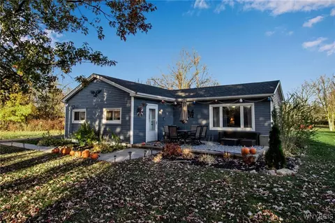 4903 Baer Rd, Cambria, NY 14132
