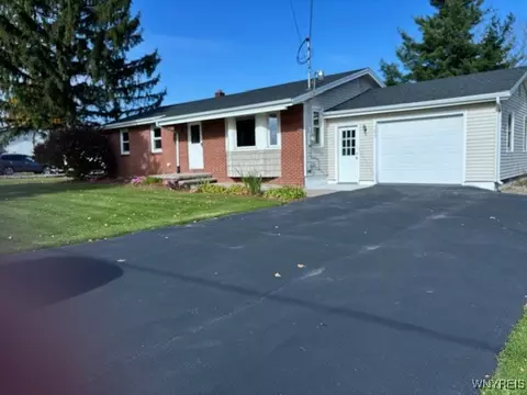 1277 Lewiston Rd, Alabama, NY 14013