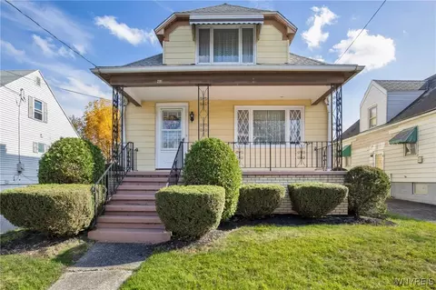 291 Fenton St, Buffalo, NY 14206