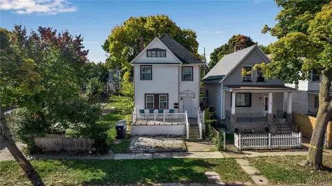 158 16th St, Buffalo, NY 14213