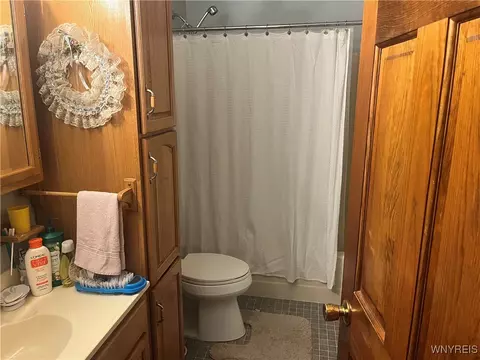 526 Queen St, Olean, NY 14760 photo 3
