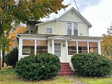 20 Oatka St, Warsaw, NY 14569