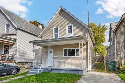 433 East St, Buffalo, NY 14207