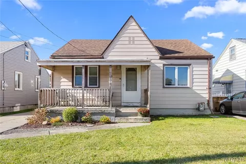 54 Rossler Ave, Cheektowaga, NY 14206