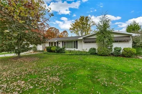 4050 David Rd, Buffalo, NY 14221