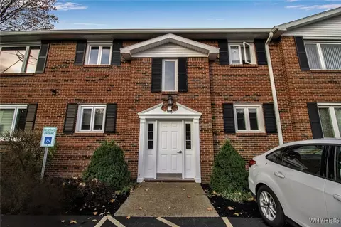 1050 Reserve Rd #3, West Seneca, NY 14224