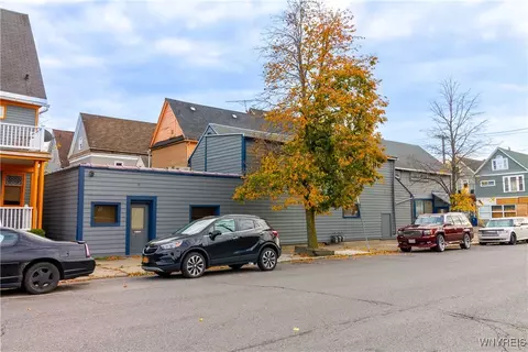 469 Normal Ave, Buffalo, NY 14213 photo 2