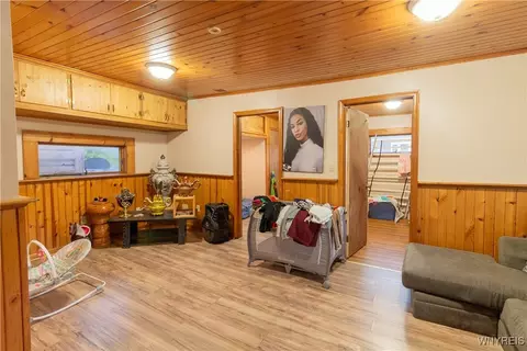 469 Normal Ave, Buffalo, NY 14213 photo 12
