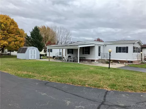 25 Marseille Ave, West Seneca, NY 14224