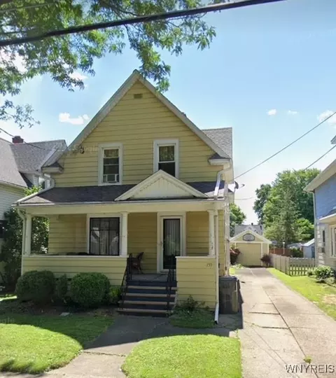 155 E Felton St, North Tonawanda, NY 14120