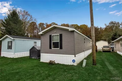 2013 Hemstreet, Aurora, NY 14052