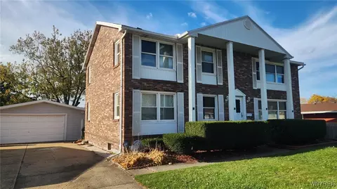 21 Yorktown Rd, Cheektowaga, NY 14225