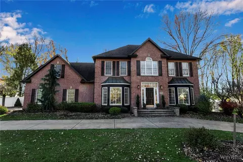 398 Garden Dr, Batavia, NY 14020