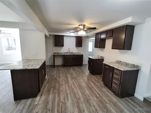 7012 Putnam Dr, Evans, NY 14047 photo 6