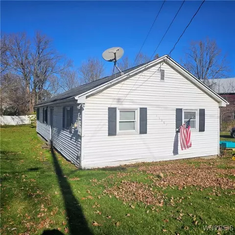 11307 Main St, Shelby, NY 14103