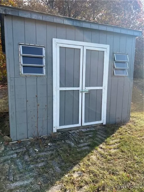 68 S Eaglecrest Dr, Hamburg, NY 14075 photo 13