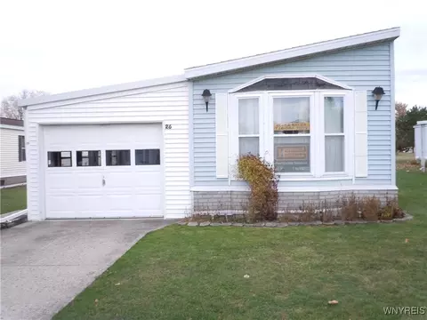 26 Harmony Ln, Cheektowaga, NY 14225
