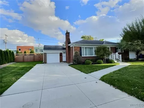 633 Kings Hwy, Amherst, NY 14226