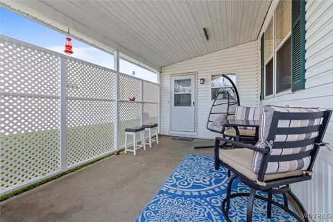 849 Thomas Ln, Evans, NY 14006 photo 5