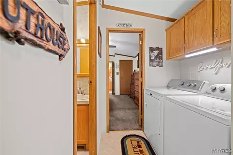 849 Thomas Ln, Evans, NY 14006 photo 12