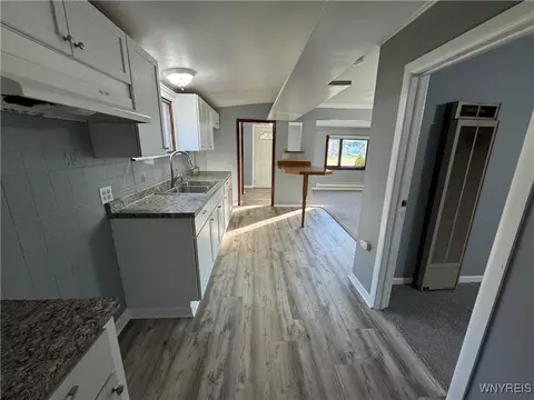 404 E Pleasant Ave, Evans, NY 14006 photo 13