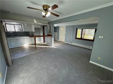 404 E Pleasant Ave, Evans, NY 14006 photo 9