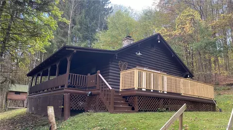 5219 Howe Hill Rd, Humphrey, NY 14741