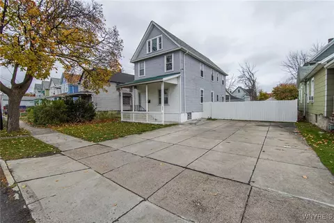 769 19th St, Niagara Falls, NY 14301