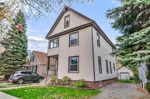 8727 Point Ave, Niagara Falls, NY 14304