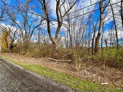 0 10th, Westfield, NY 14787