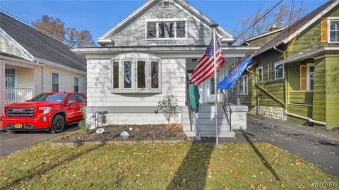 140 Carlyle Ave, Buffalo, NY 14220