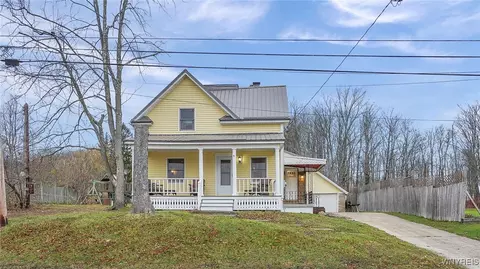 10842 Sisson Hwy, North Collins, NY 14111