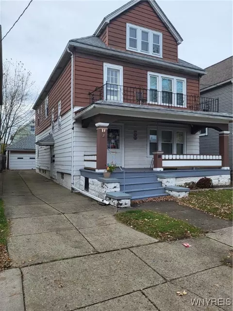 52 Sunset St, Buffalo, NY 14207