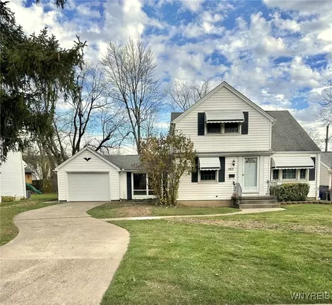163 Ava Ln, Amherst, NY 14221
