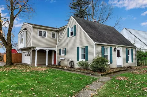 95 Koenig Rd, Tonawanda, NY 14150
