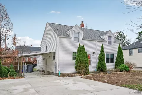 605 Niagara Falls Blvd, Amherst, NY 14226