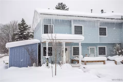13 Evergreen-pine Tree Dr, Ellicottville, NY 14731