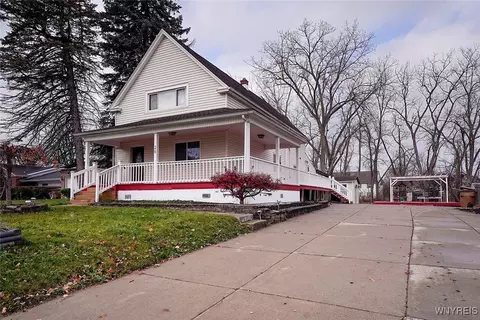 770 Cayuga Creek Rd, Cheektowaga, NY 14227