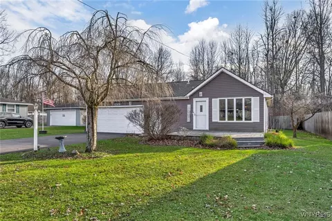 1249 Sherwood Ave, North Tonawanda, NY 14120