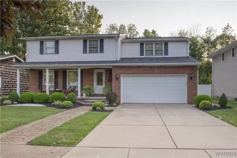 146 W Brookside Ter W, Tonawanda, NY 14150