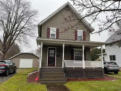 79 Early St, Wellsville, NY 14895