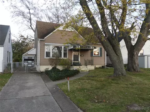 115 Edgewood Ave, Tonawanda, NY 14223